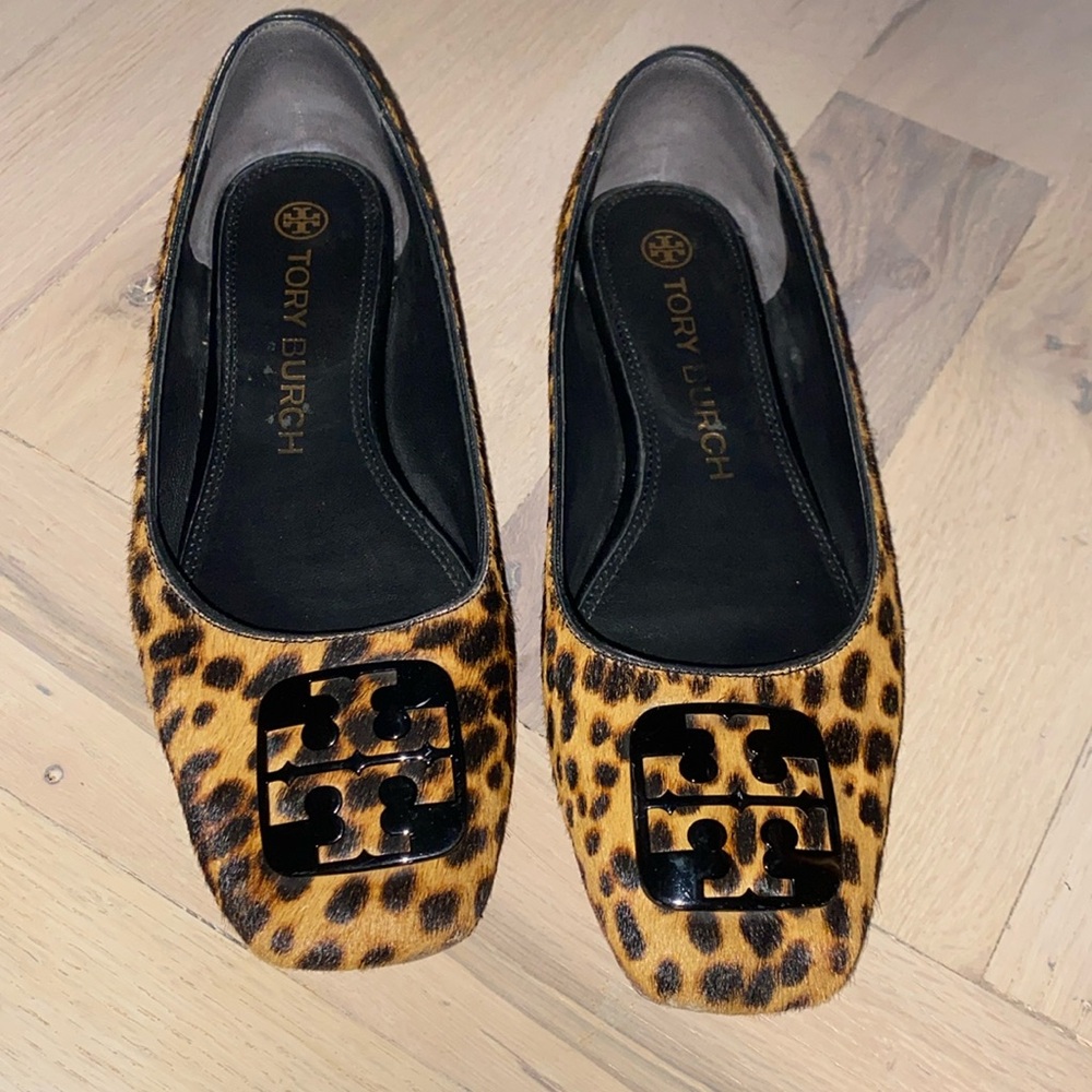 Tory Burch flats size 9